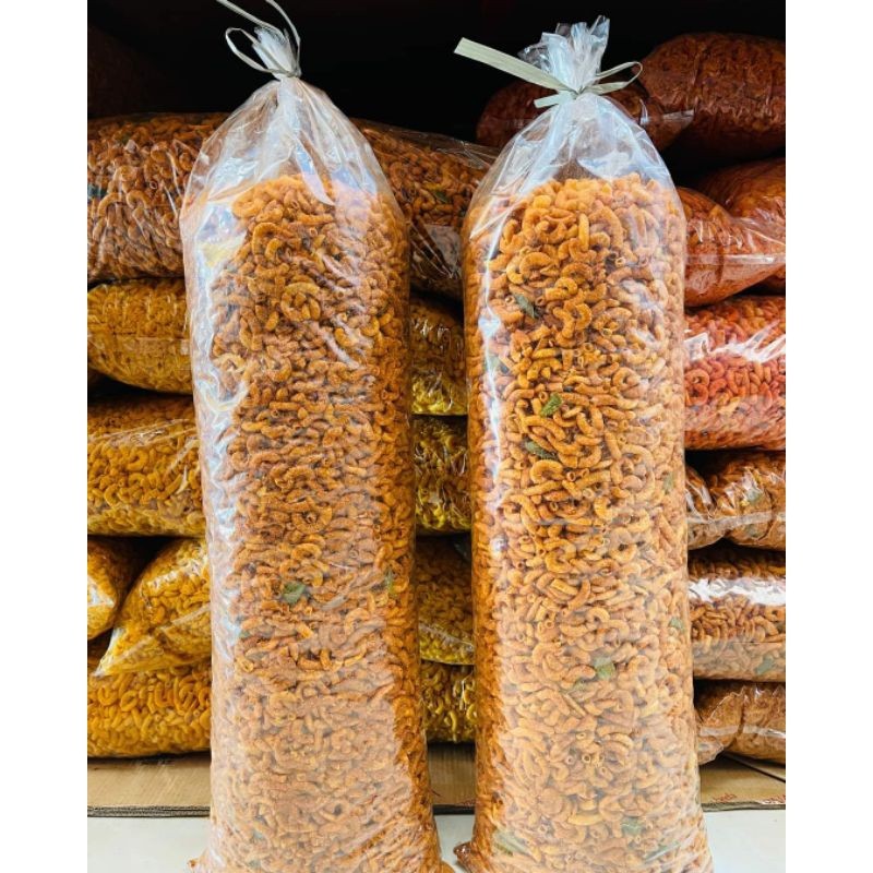 

1kg makaroni rujak makaroni pedas balado daun jeruk / 1 KG MAKARONI CIKRUH KRIUK DAUN JERUK - TIDAK KERAS / MAKARONI PIPA BANTAT 1KG