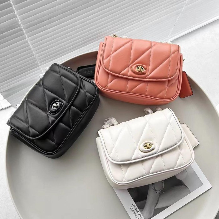 Tas wanita C8560 Pillow Madison Shoulder Bag