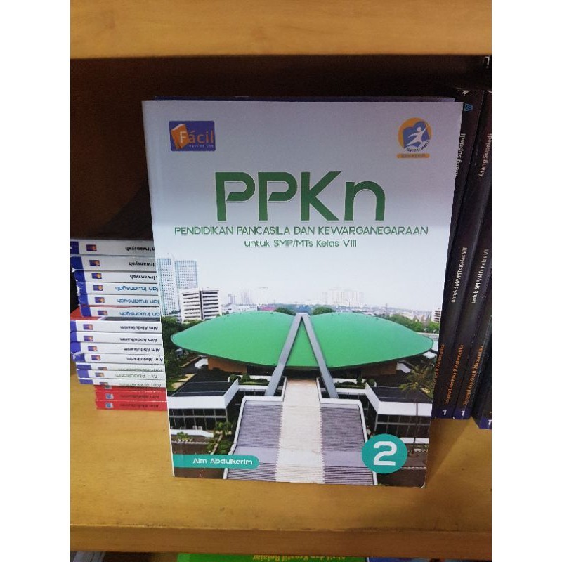 Buku PPkn Kelas 8 Revisi Grafindo Facil