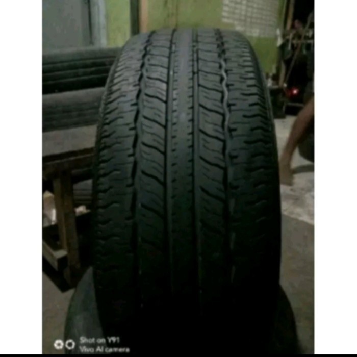 Ban Mobil Ring 17 Merek Yokohama 235/60 R17 Second Tubeless