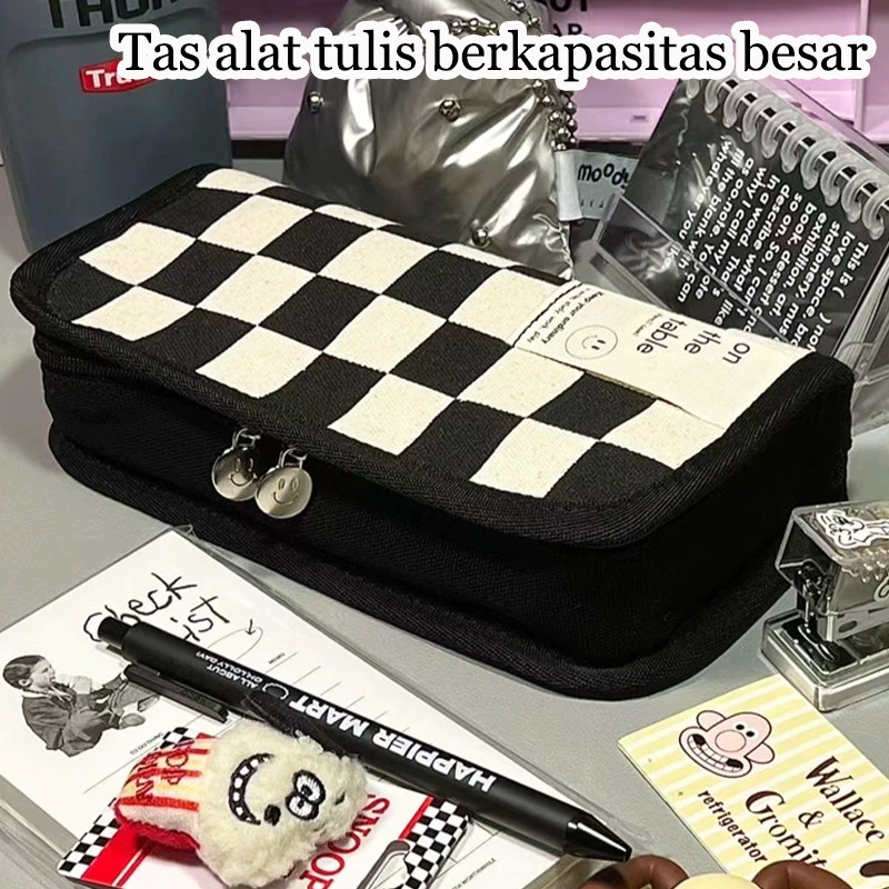 

Kotak pensil/tempat alat tulis Jepang berkapasitas besar/kotak pensil kotak-kotak hitam putih