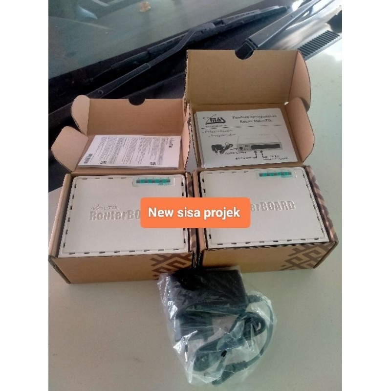 Mikrotik Rb750gr3  Mulus seperti Baru + Adaptor,Ada diskon dan gratis ongkir