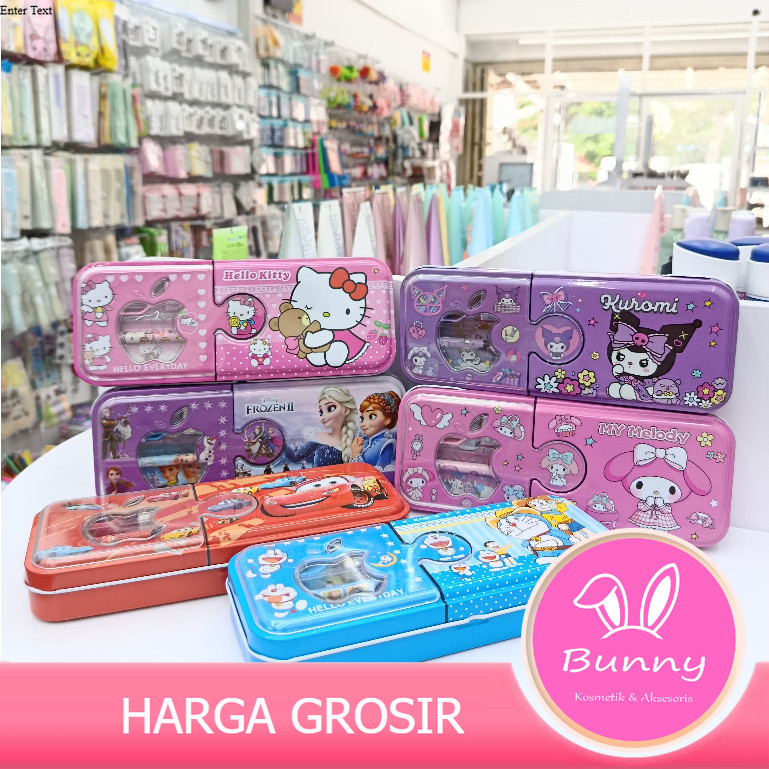 

Kotak Pensil Kaleng Karakter + Set Alat Tulis Lengkap – Tempat Pensil & Perlengkapan Sekolah SD/TK Harga Grosir Bisa Cod
