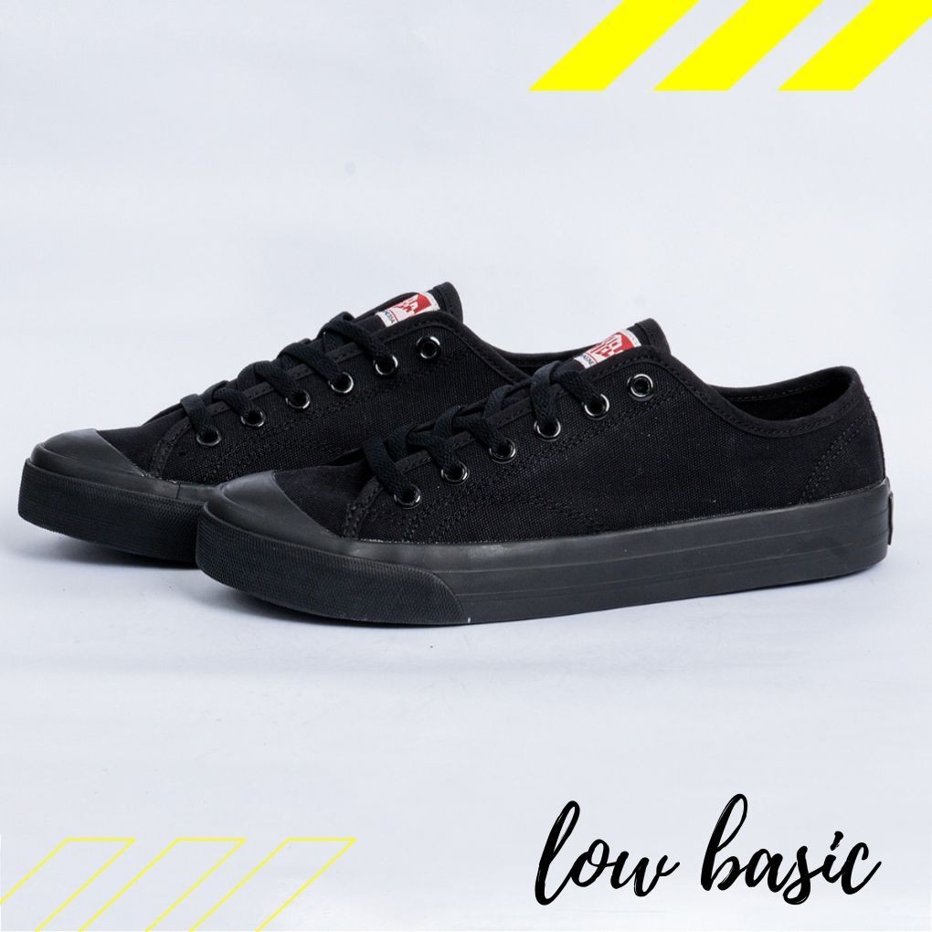 AXULE Ventela Basic Low All Black Original – Sepatu Sneakers Hitam Polos Unisex Casual Keren