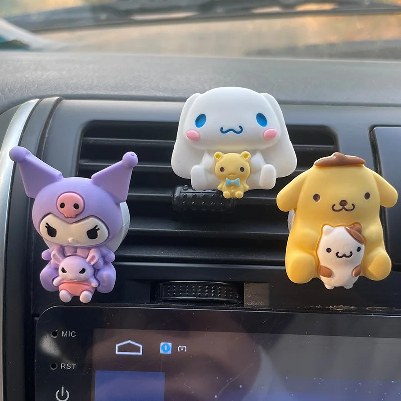 

Cute Kuromi Cinnamoroll Car Air Outlet Fragrance Decoration Cute Melody Pompompurin Pochacco Kawaii Car Aromatherapy Ornament
