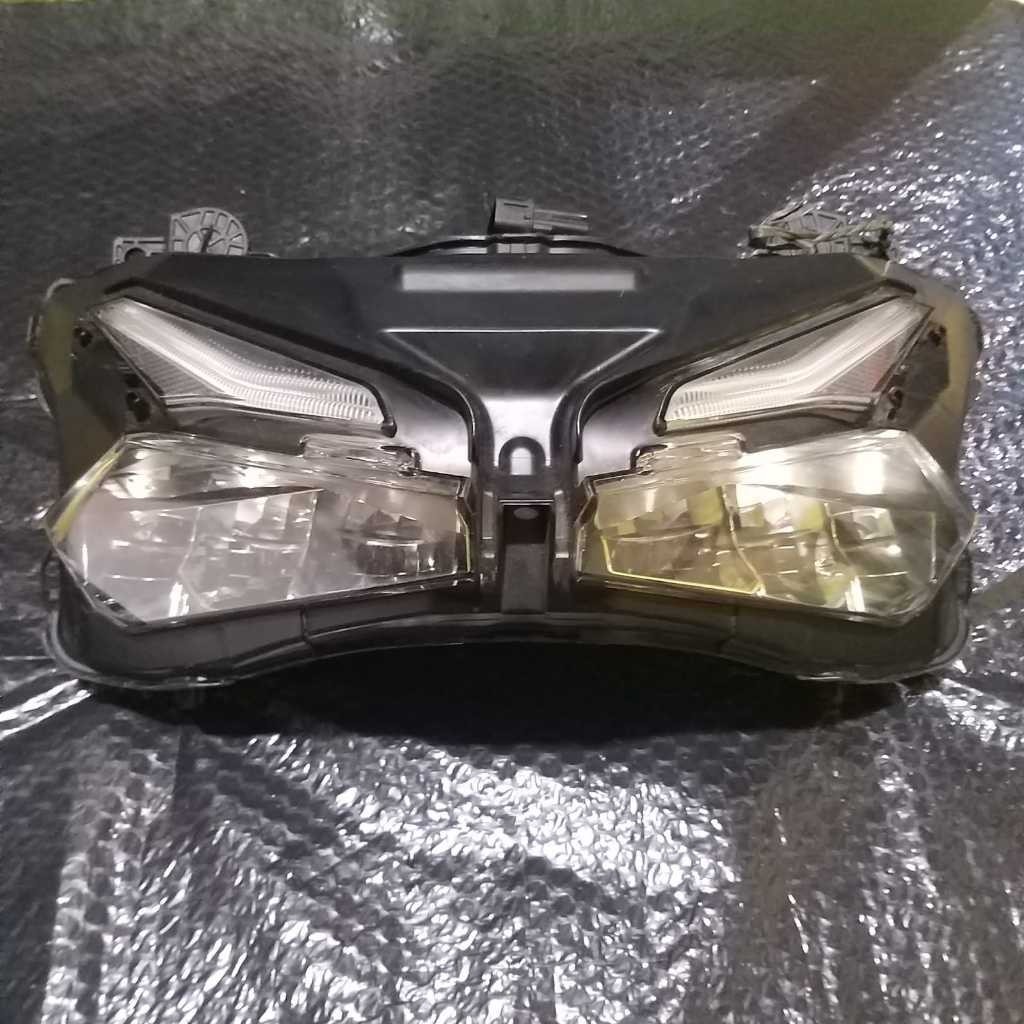 reflektor lampu depan headlamp honda CBR250RR K64  FP-03