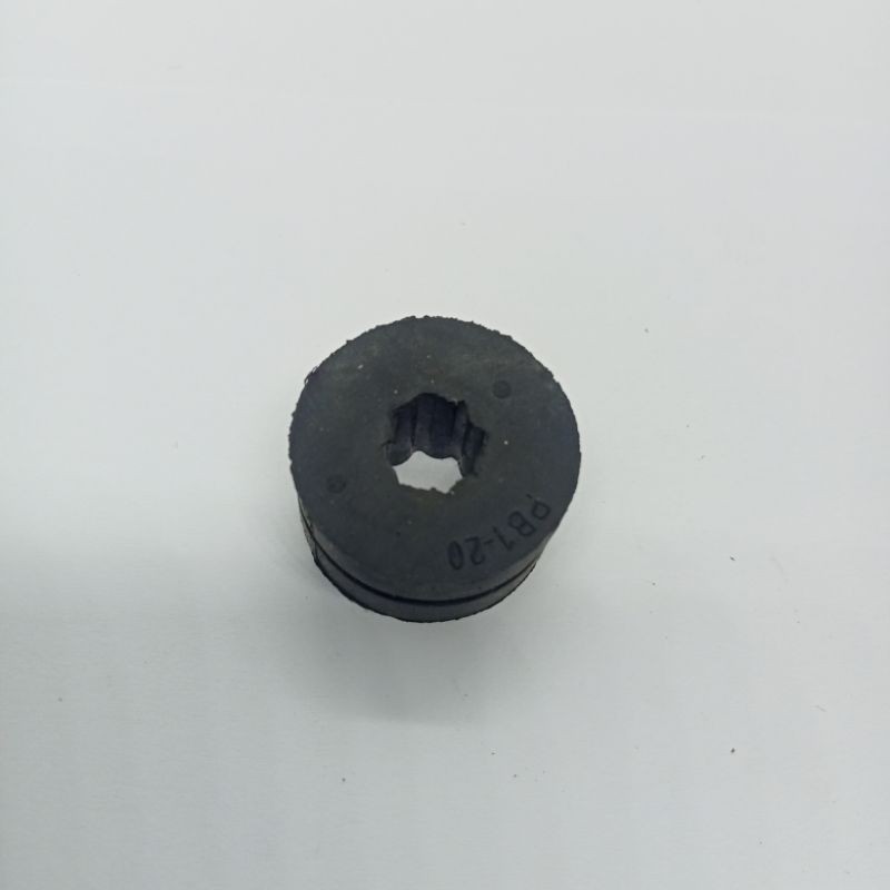 KARET DUDUKAN PLAT NOMOR VISOR HONDA PCX ADV