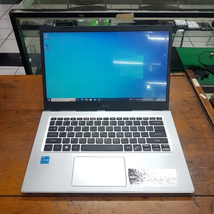 Acer Aspire A514-54 Core i3-1115G4 SSD 512GB Ram 4GB 14 Mulus