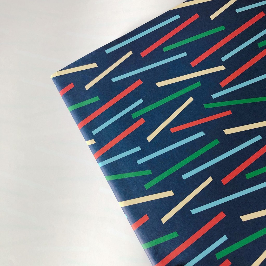 

Kertas Kado Biru Confetti
