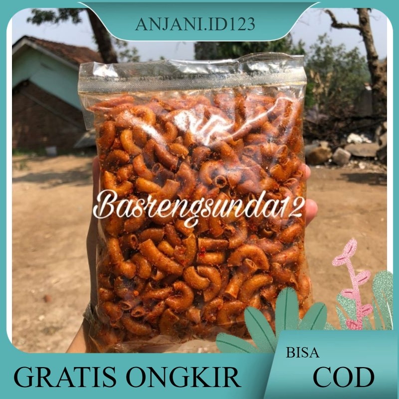 

Makaroni keriuk bantet Extra pedas daun jeruk isi 250gram/1/4 kg