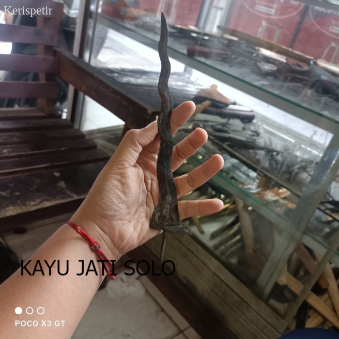

keris sempono patrem banyu mili tangguh majapahit Antikan KJS61 antik terlaris