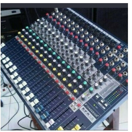 Mixer Audio 12 Channel Soundcraft EFX 12 / EFX12