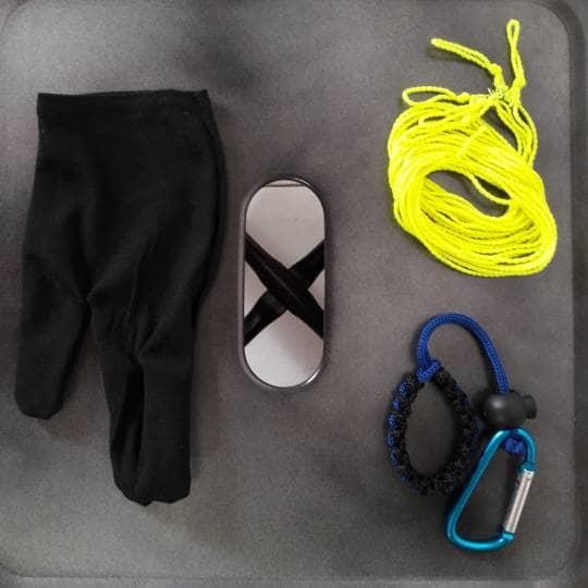 

Promo Paket Asesoris Yoyo Holder Tali 5pc dan Glove