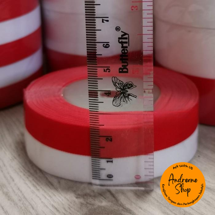 

Pita Merah Putih 1 Inch 2,5 cm– Pilihan Tepat untuk Dekorasi & Kerajinan