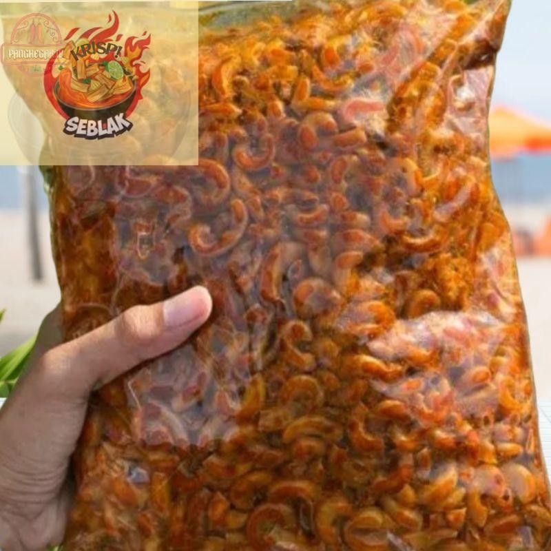 

Seblak krispi Makroni cikruh 1kg pedas bumbu Daun jeruk melimpah. s