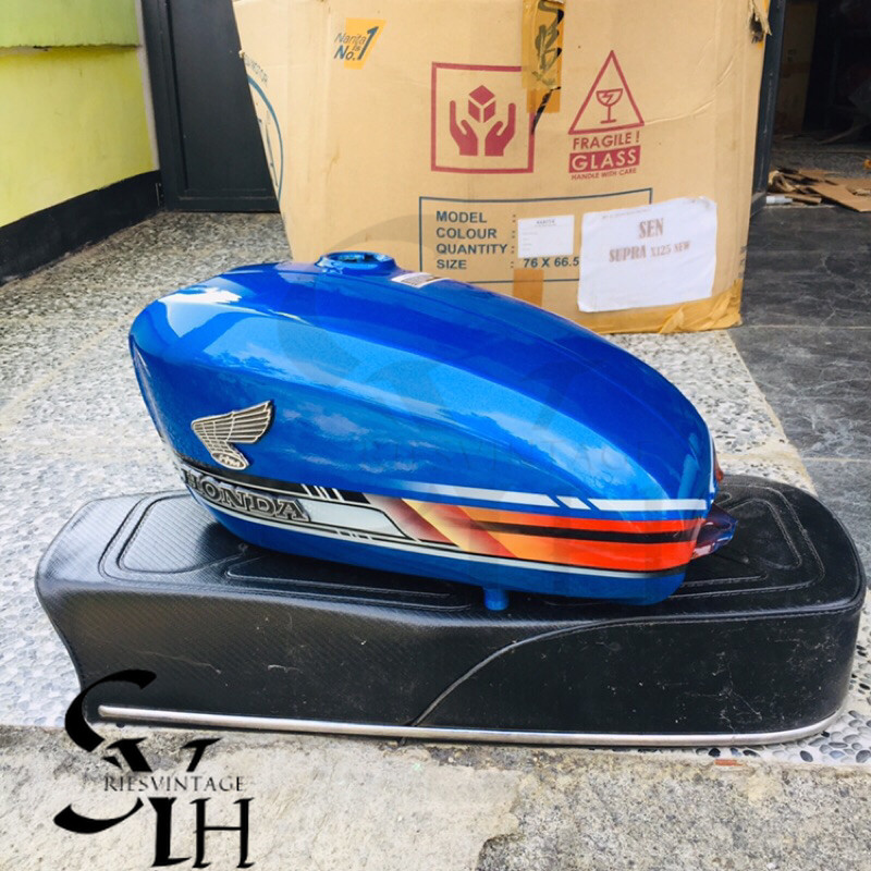 tangki honda cb warna biru motif biruez tangki set jog tangki sultan tangki doraemon set jog carbon 