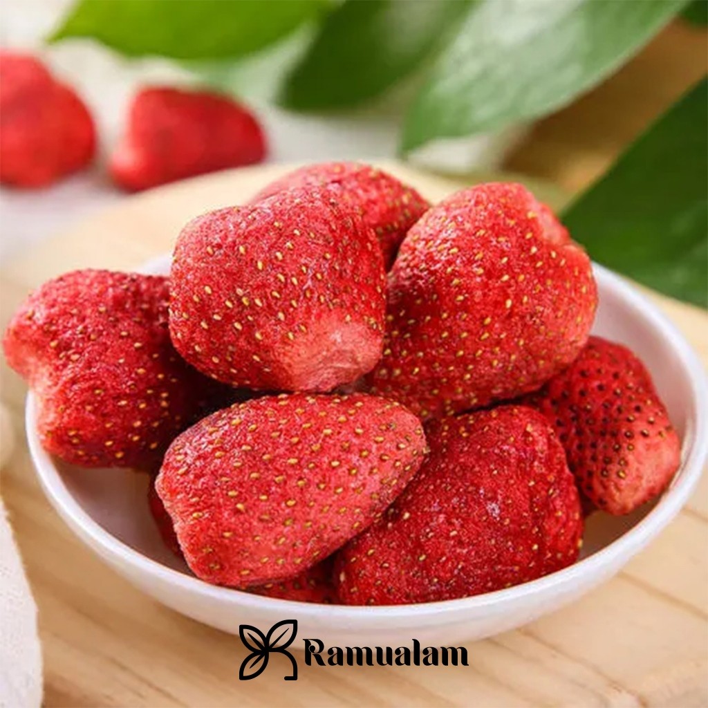 

Freeze Dried Strawberry Fruit Pure Healthy Snack / Stroberi Camilan Buah Kering - 10 gram / 60 gram