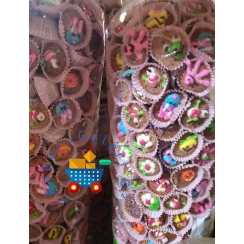 

Brownis kering karakter 220gr / cupcake mini karakter/ cookies coklat lucu