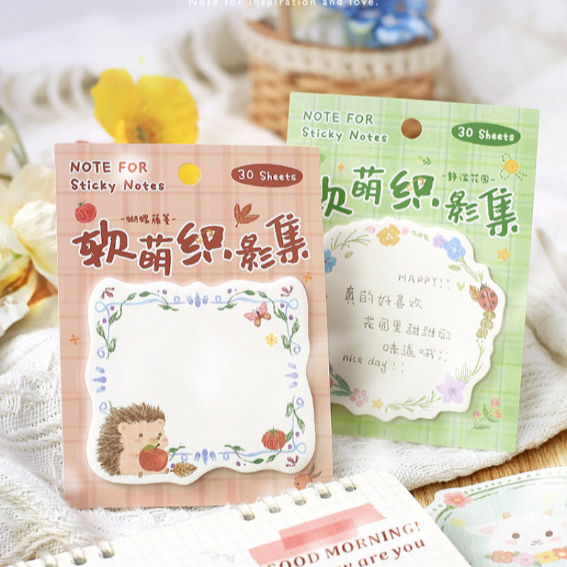 

30pcs Cute Flowers and Animals Series Note Book Sticky Notes Office Accessories Memo Pad