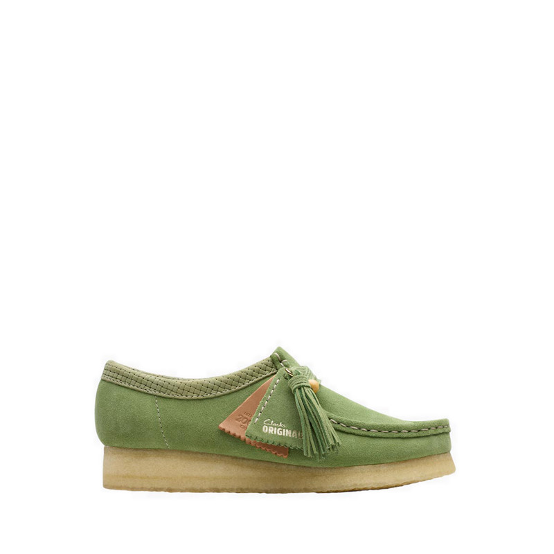 Clarks Wallabee. Apple Suede