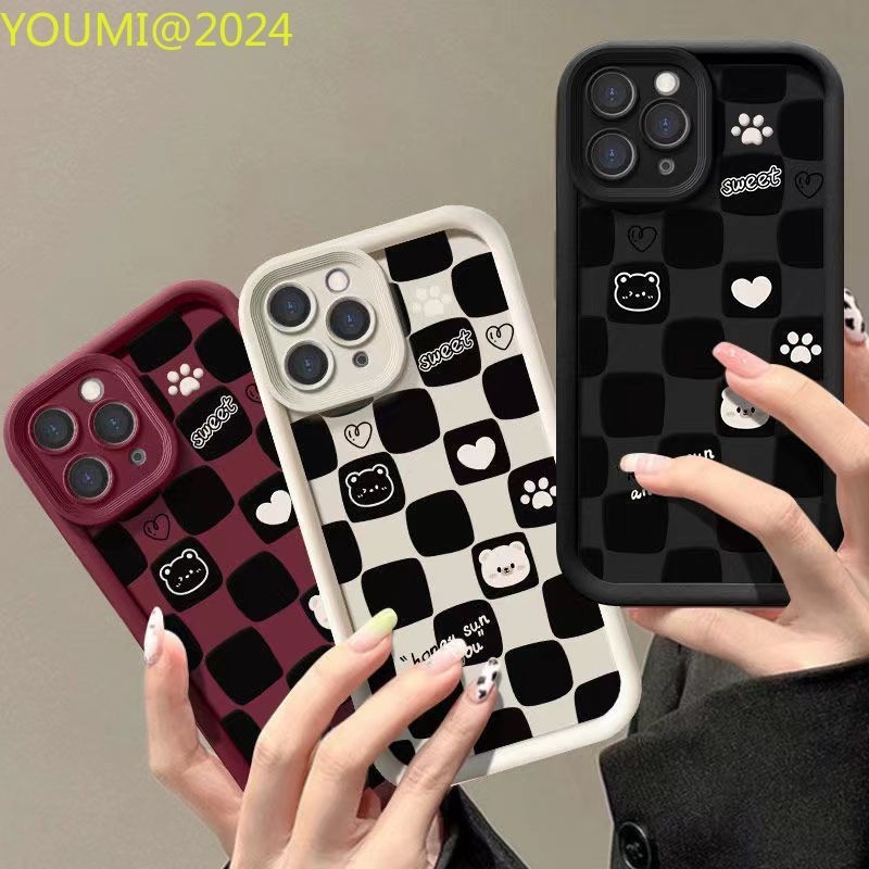 Simple black and white checkered bear casing suitable for Realme C55 C51 C35 C33 C30 C2 C3 C20 C12 C