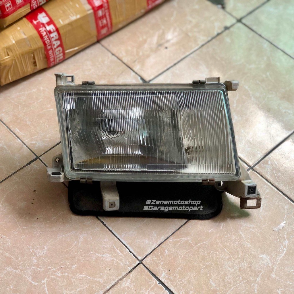Headlamp Lampu Depan Sebalah Kanan Toyota Kijang Kapsul Non Foglamp 97-98 Ori Copotan