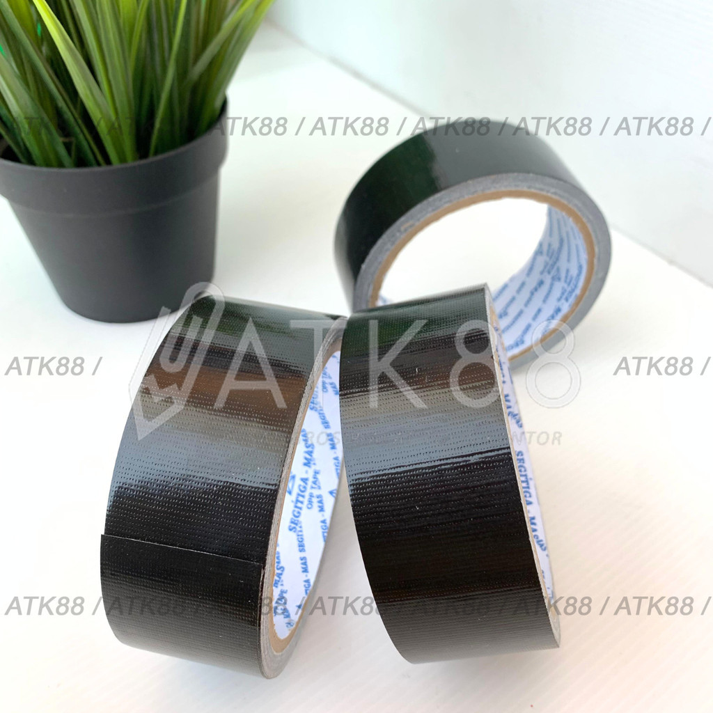 

Lakban Hitam Kain Segitiga Mas 36 mm / Lakban Jilid Buku