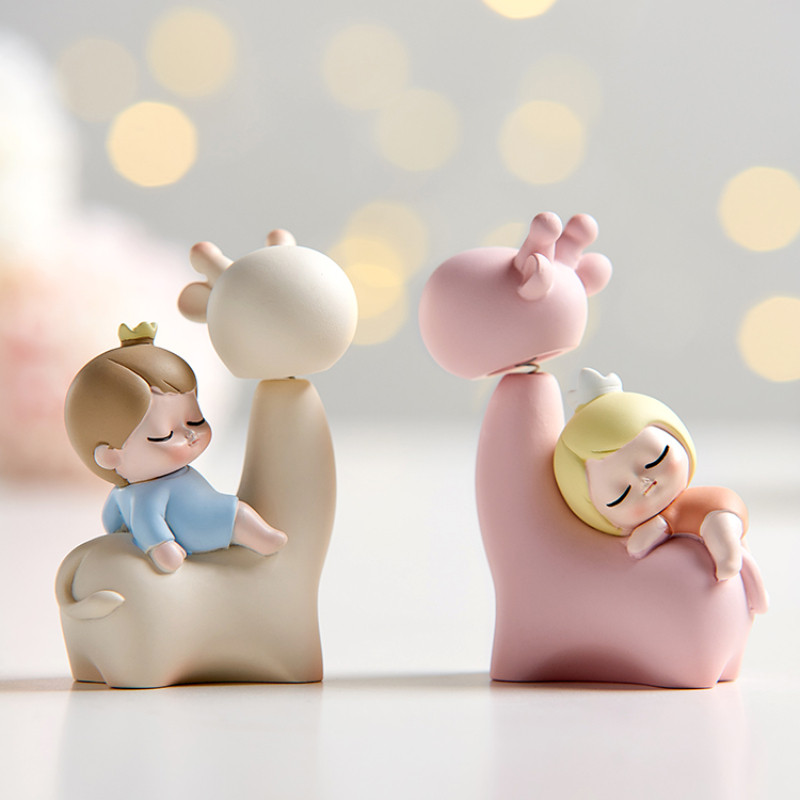 

Creative Cartoon Head Shake Figurine Simple Living Room Bar Decoration Girl Heart Room Decoration Cute Wedding Gift Car Ornament