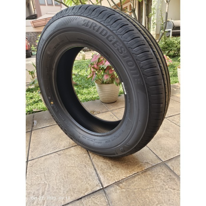195 65 R15 Bridgestone Ecopia EP300 Enliten Ukuran 195/65 R15 - Ban Wuling Confero