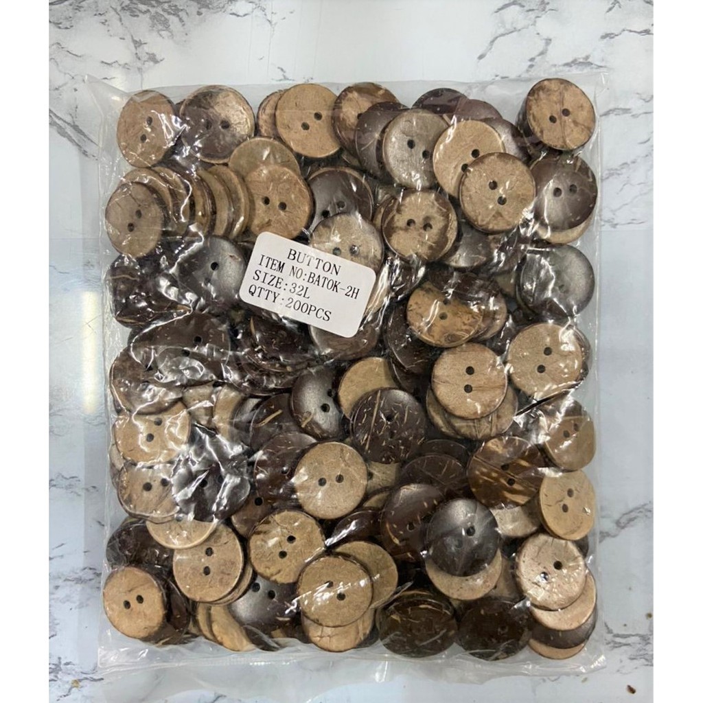 Kancing Batok 32L 200pcs / Coconut Shell Button / Kancing Baju