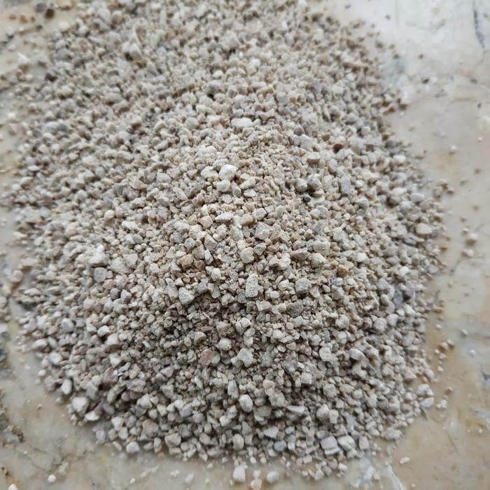 

menir dan tepung batu dr tulungagung