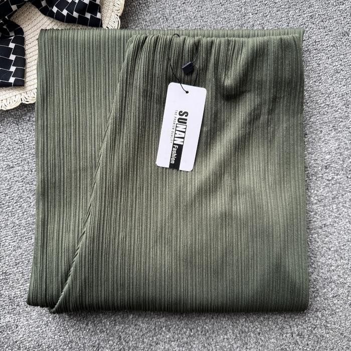 Pleats Pants - Celana Kulot Hightwaist knit Look Korean / Celana Kulot Wanita Terbaru - Army