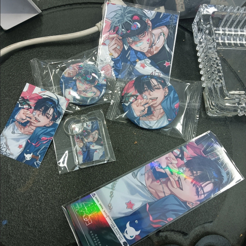 

6Pieces Korean TV Alien Stage Anime Lucky Gift Bag Ivan Till Collection Bag Keychain Laser badge LOMO Card Postcard Laser Card