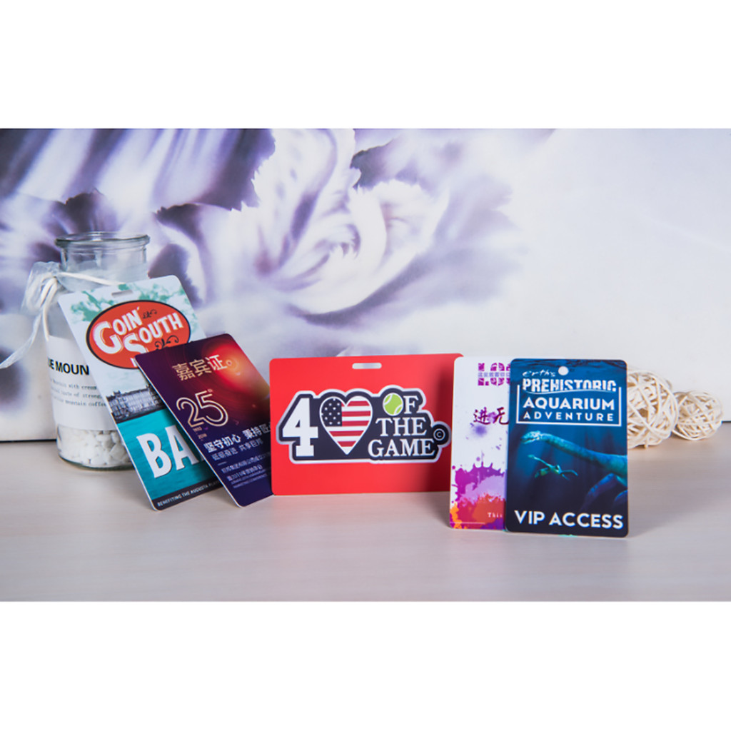 

Customized business or personal card with multiple options and no minimum order quantity