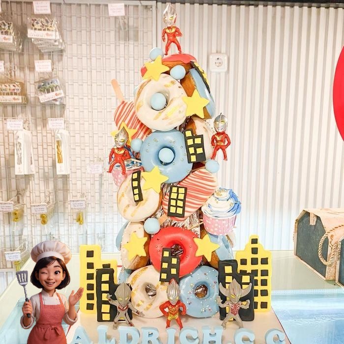 

Donat/donat ulang tahun/donat Tower Tema Ultraman/Donat Birthday Catering Malang DMT