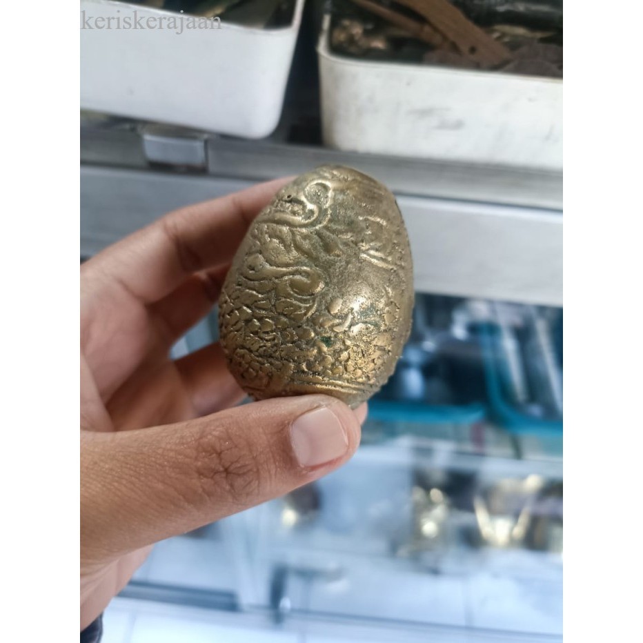 

telur naga emas dari kuningan termurah sepuhan emas bk Keris sengkelat majapahit mataram kartosuro kartasura Surakarta Yogyakarta nagasasra sabuk inten keris kriss nogososro BalineseJawa Javanese Ja antik