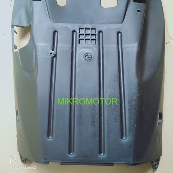 Dek dasbor bawah kolong atau cover Lumpur bawah Honda Vario techno 110 carbu non original