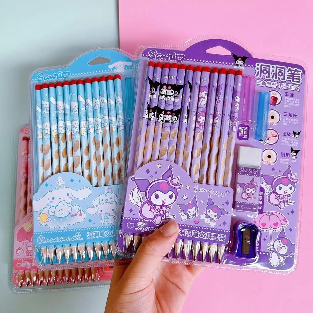 

(WYNOLSHOP21) SET ALAT TULIS PENSIL SANRIO / STATIONARY SET ANAK SEKOLAH PULPEN 12PCS PENGHAPUS PENUTUP PENSIL RAUTAN CINNAMOROL MELODY KUROMI