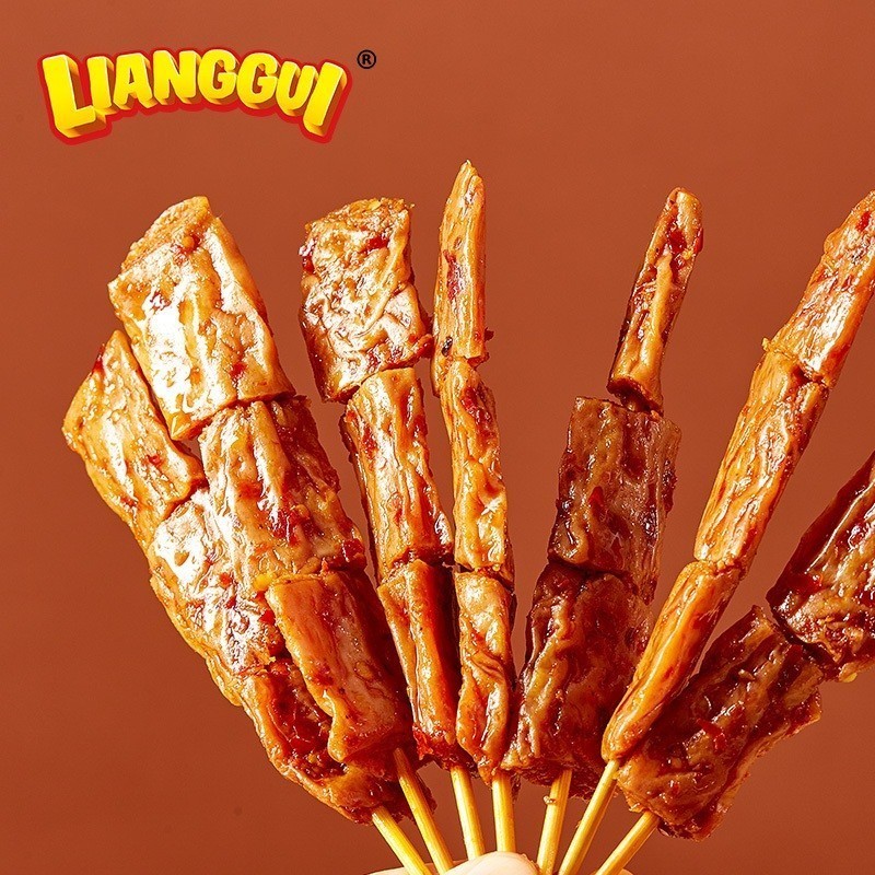 

[Cemilan latiao]LIANGGUI LATIAO SATAY Pedas SPICY FLAVOR BBQ FLAVOR CEMILAN VIRAL Snack Keripik YANG LAGI VIRAL