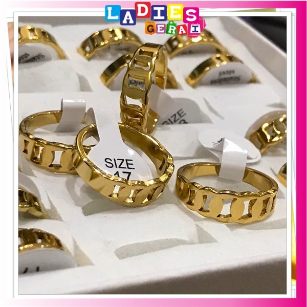 Cincin Titanium Gold Anti Karat / Cincin Tunangan Titanium