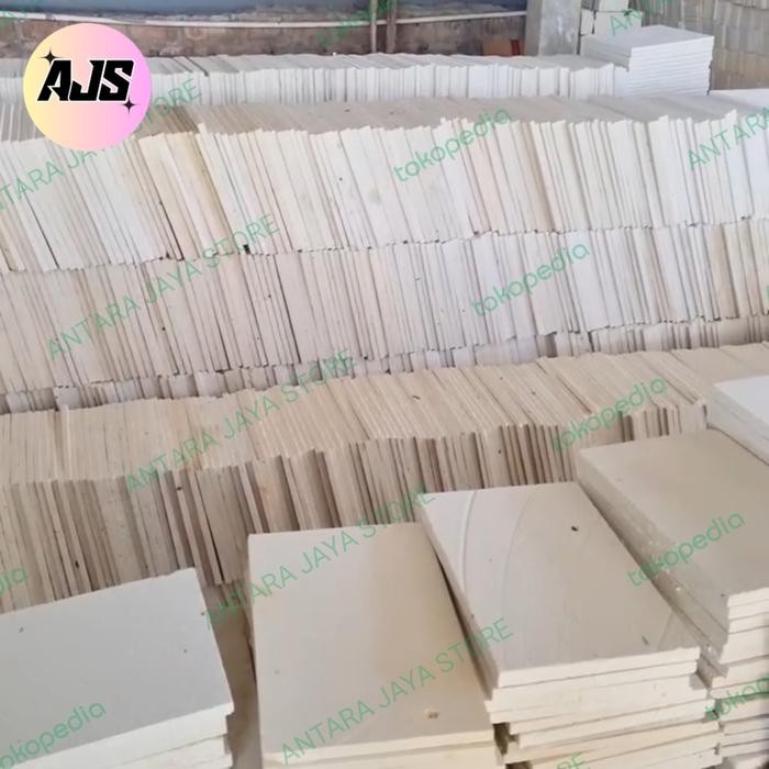 TERMURAH batu alam paras jogja / yogya cream dan putih ukuran variasi - 10 x 20, Putih