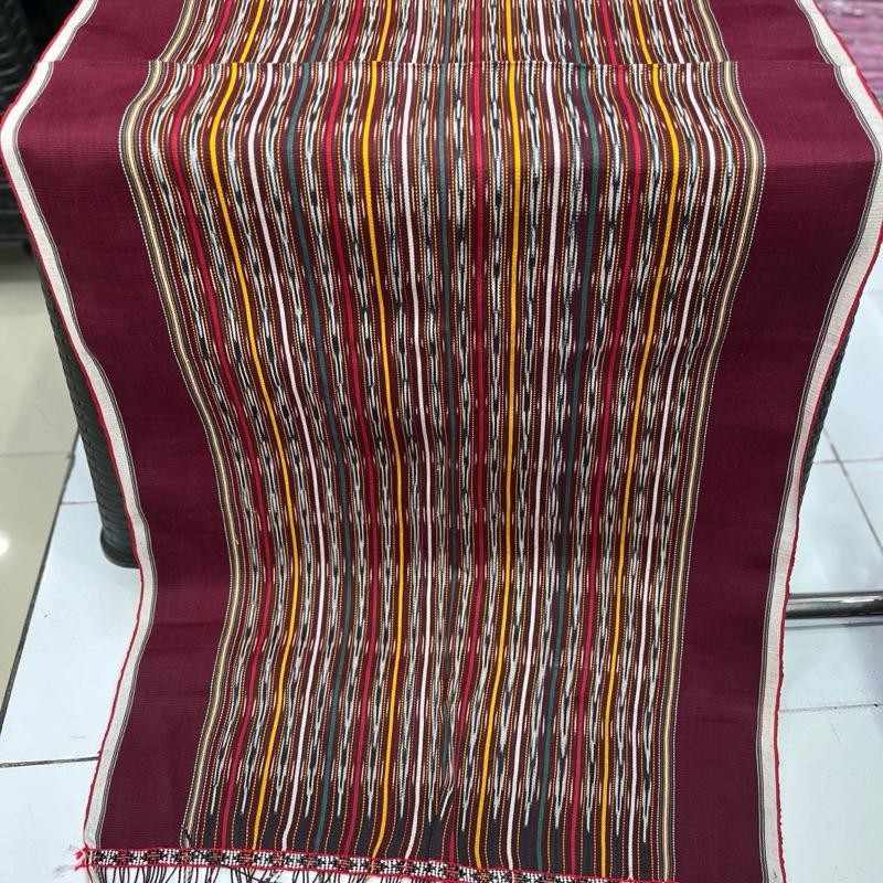 Ulos mangiring tenunan tangan Ulos parompa Ulos mangain Ulos tardidi