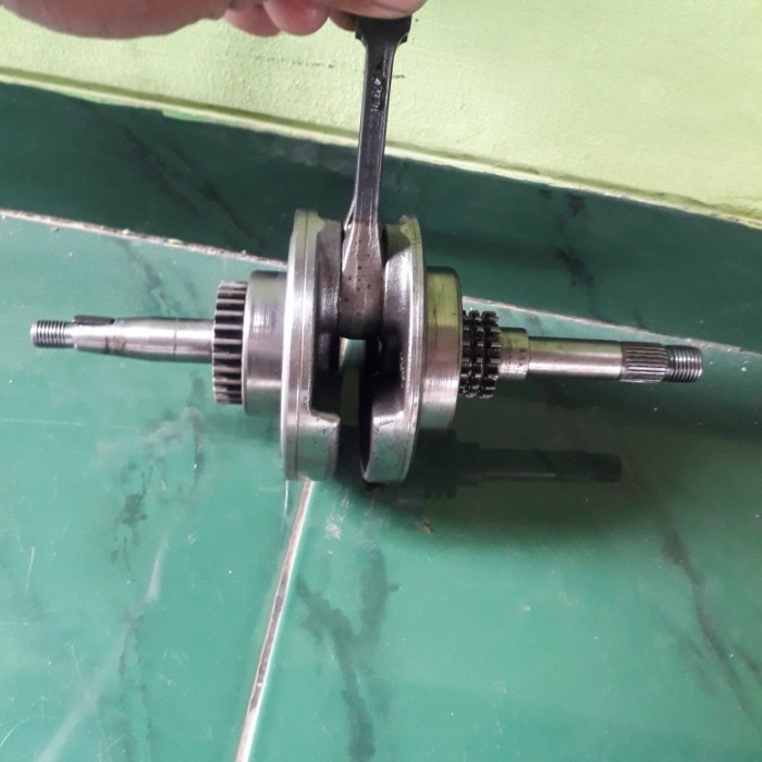 kruk as crankshaft bandul stang seher beat fi beat karbu KVY original