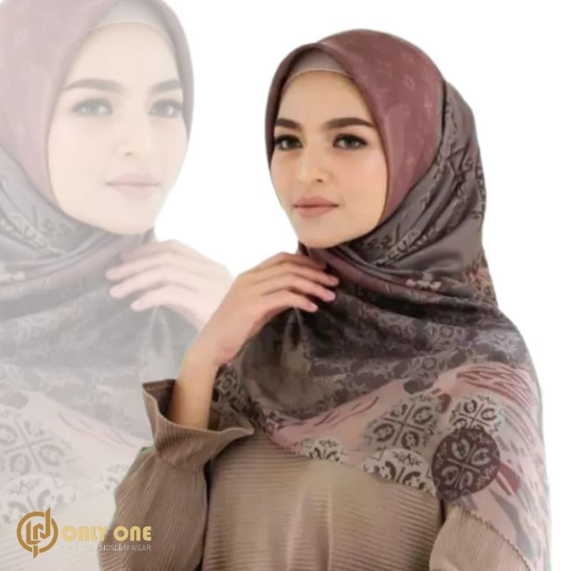 ZM Zaskia Mecca - Kayu Aro Black Scarf Kerudung Segi Empat Voal /Hijab Voal fashion  Laser Cut Terba