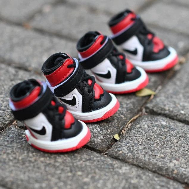 Bark Fifth Avenue Nike Black Dog Shoes