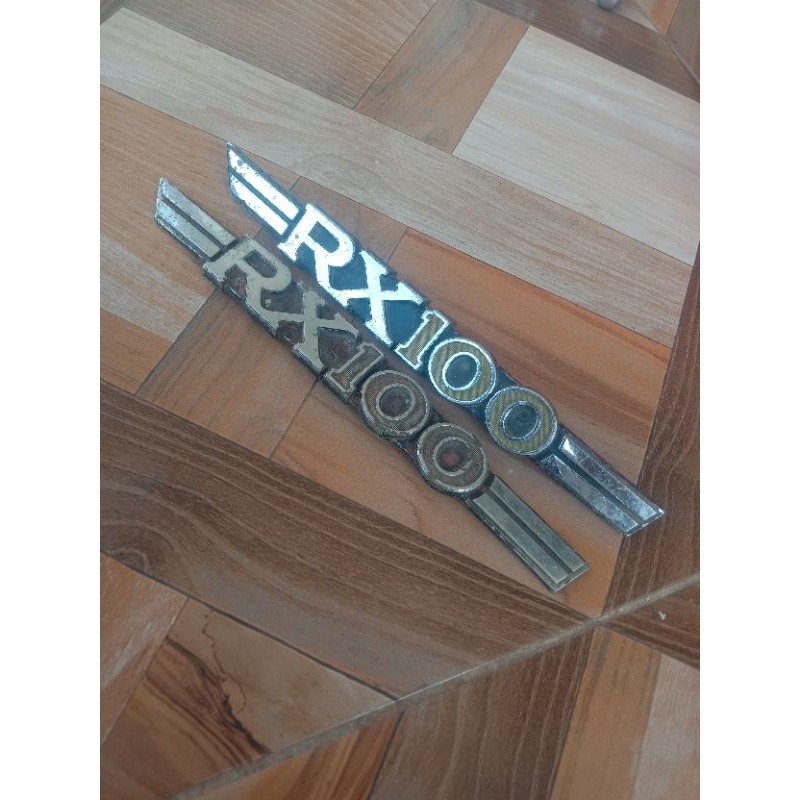 emblem cover samping Yamaha rx100 rx-100 Tepong tutup aki kanan kiri lambang