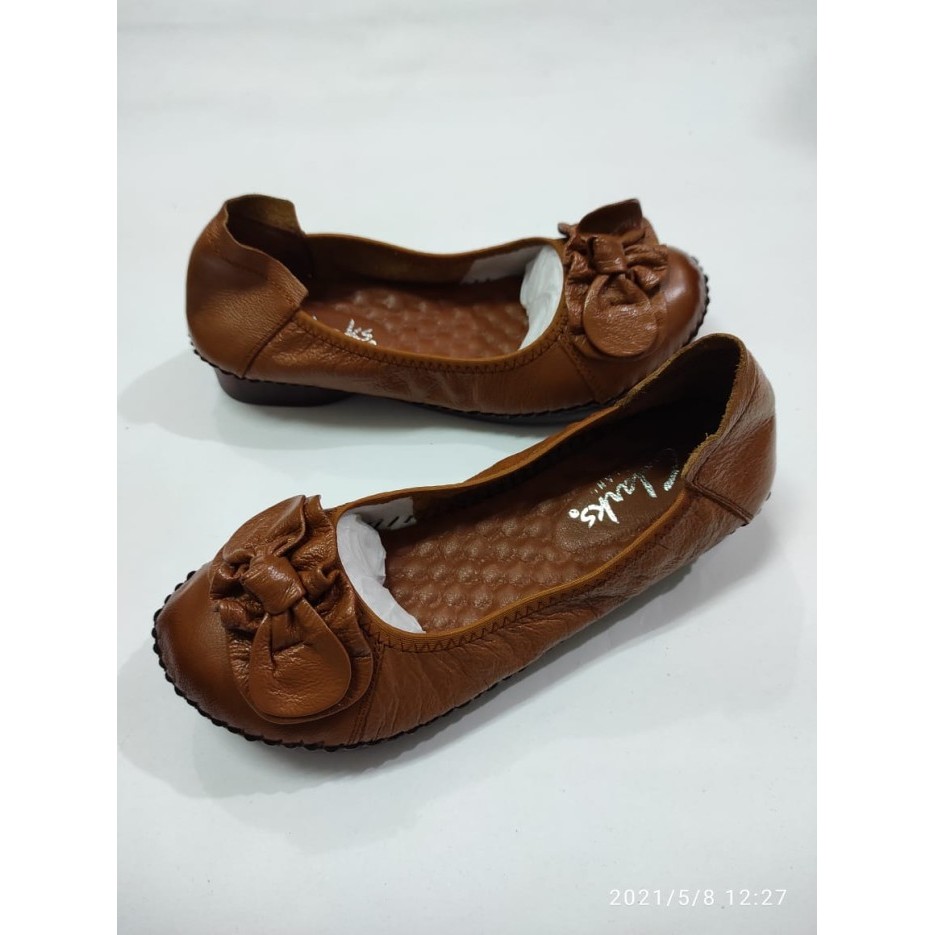 PROMO - Clarks KD882 Genuine Leather Sepatu Flat Wanita - broken white A, 36