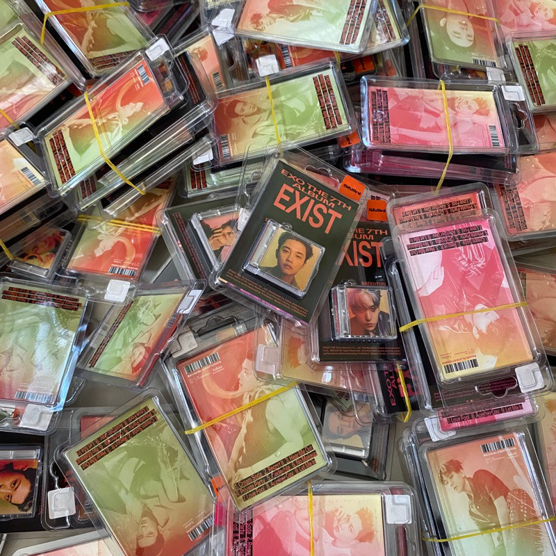 [READY STOCK] ALBUM EXO EXIST SMINI VERSION SUHO CHANYEOL BAEKHYUN CHEN XIUMIN SEHUN KAI DO KYUNGSOO