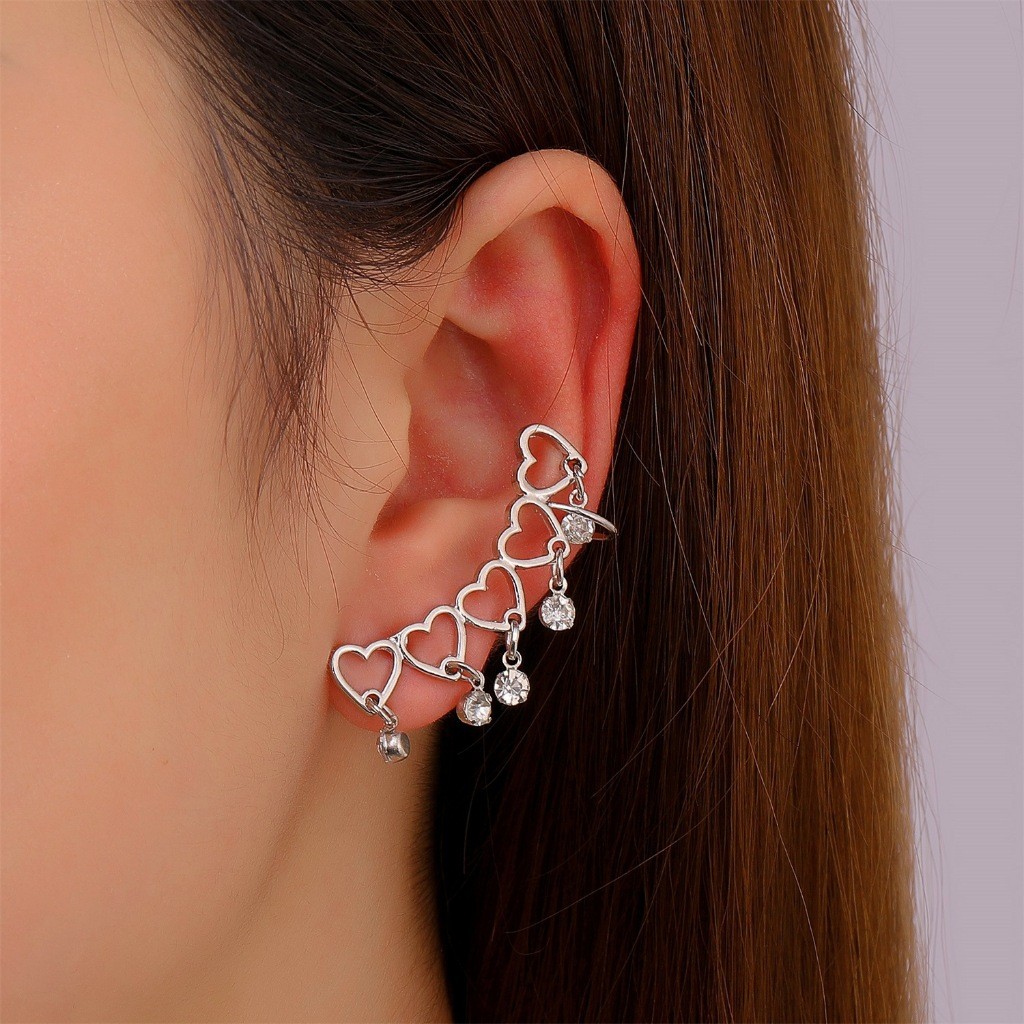 U-C Fashion,Anting Titanium, Anting Hati, Anting Tak Beraturan, Anting Menjuntai, Anting Wanita.