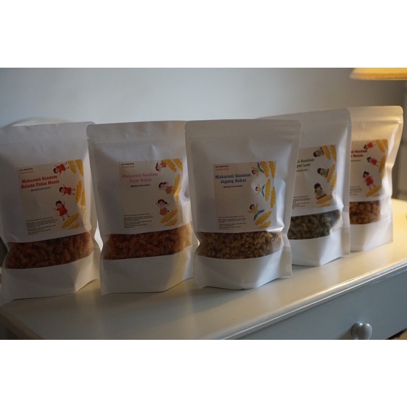 

500gr MAKARONI GANDUM LOKAL (CEMILAN SENJA) NO MICIN MICIN CLUB